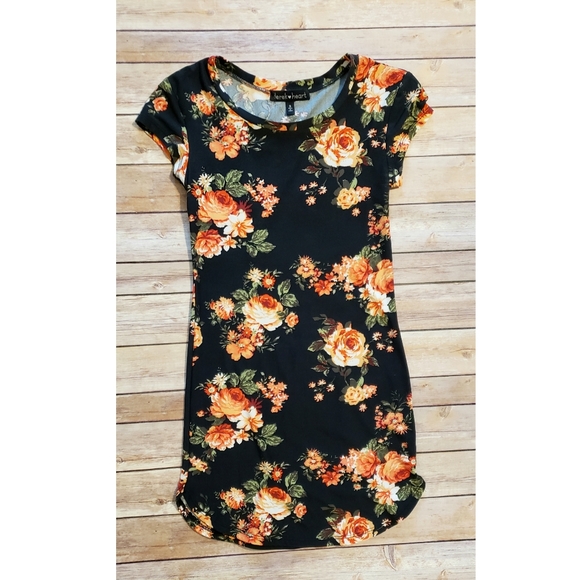 Mini dress - Picture 1 of 1